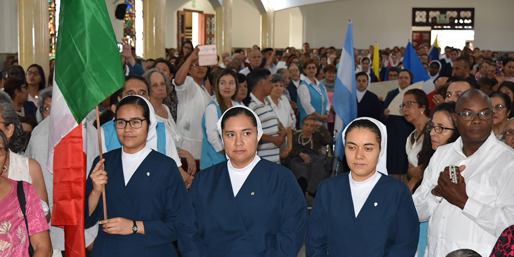 Hijas-de-la-Caridad-Seminario